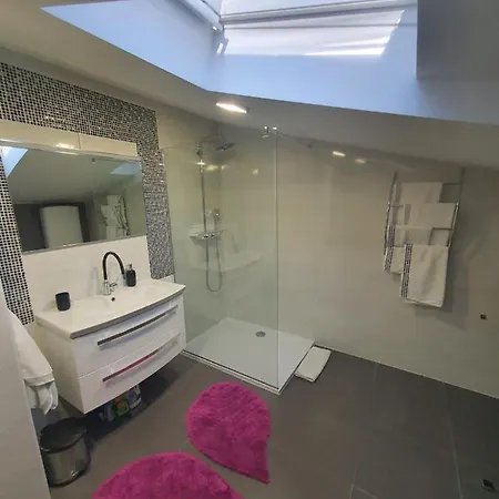 Luis Light Apartman